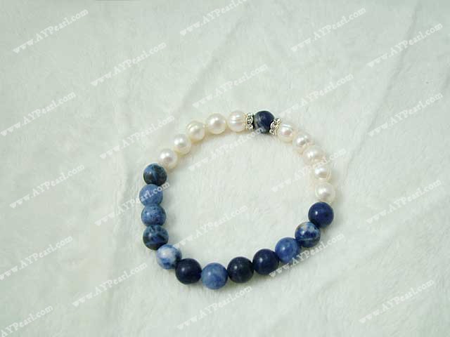 pearl gem bracelet