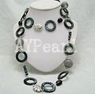 shell necklace