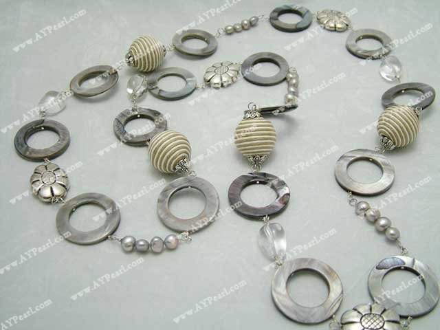 Shell Jewelry Wholesale-pearl shell crystal necklace
