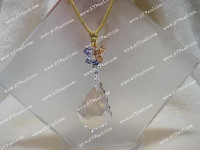collier en cristal