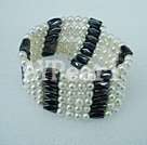 pearl bracelet