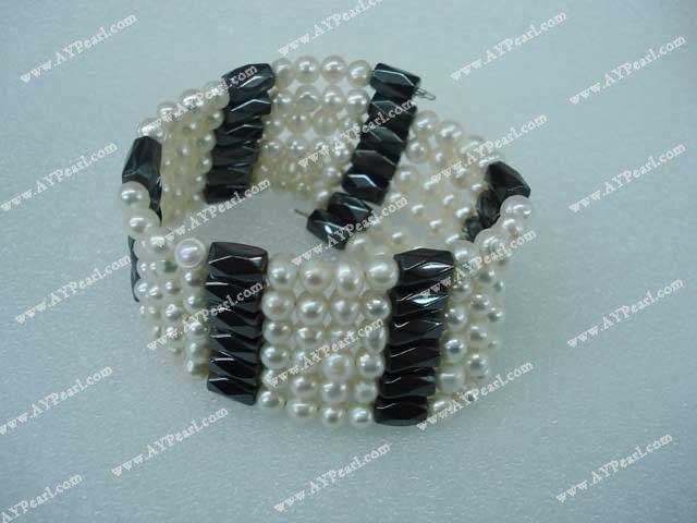 Wedding Jewelry-pearl bracelet