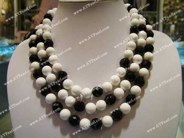 collier agate noire