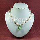 Wholesale pearl coloured glaze neckalce