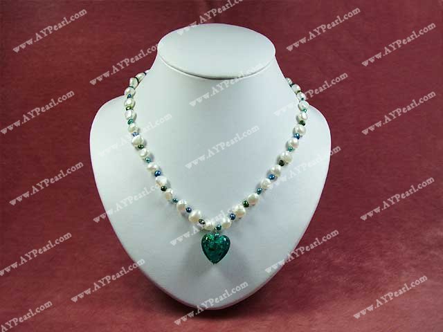 Pearl farget glasur neckalce