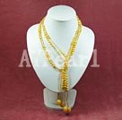 Wholesale dyed pearl necklace