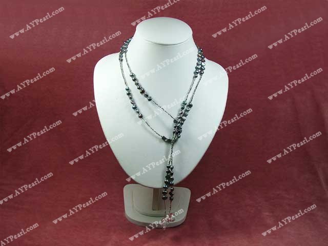 teints collier de perles