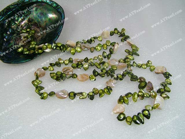 dyed pearl shell necklace