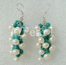 boucle d'oreille de perles turquoise