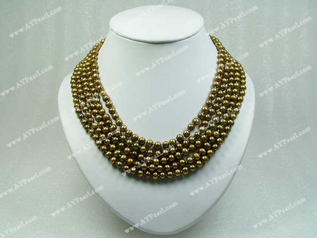 pearl necklace