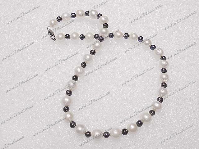 svart vit pärla halsband