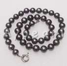 AAA black pearl necklce