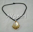 collier en cristal autrichien