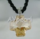 collier en cristal autrichien