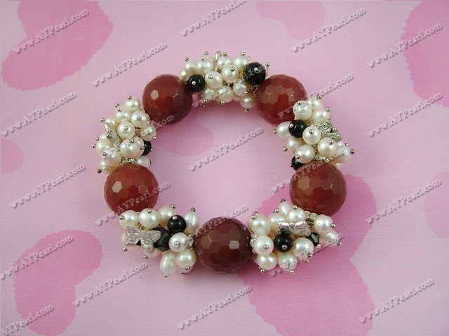 faceted red agate pearl bracelet