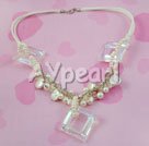 pearl crystal necklace