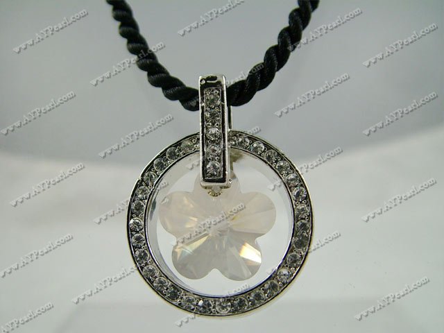 collier en cristal autrichien