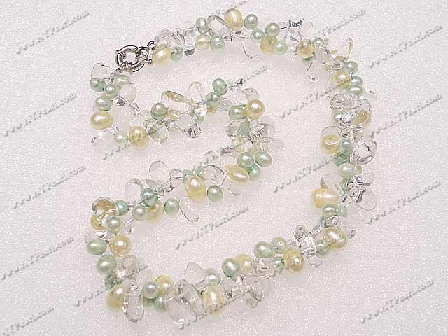 collier en cristal de perle