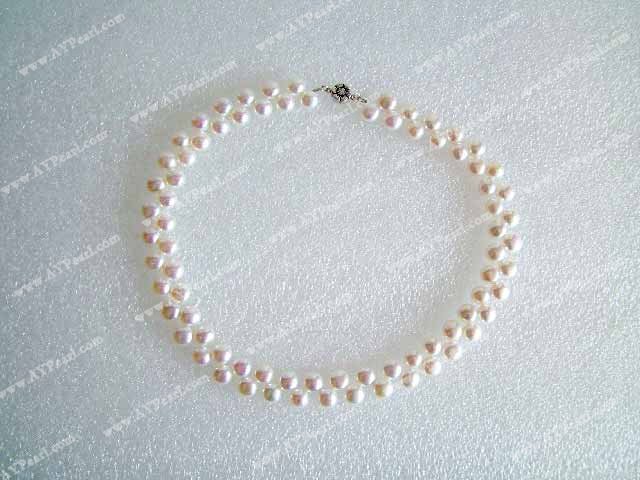 white pearl necklace