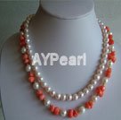 collier de perles de corail