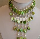 multicolor Mother of pearl necklace