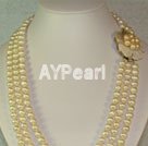 pearl necklace