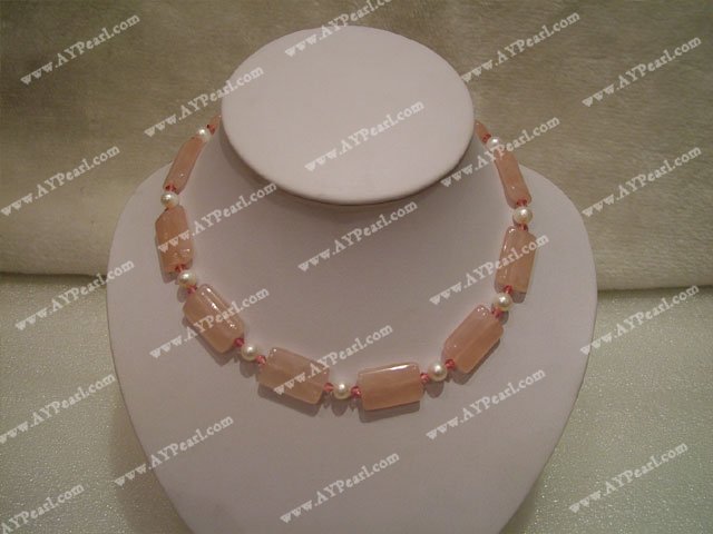 pearl Rose quartz necklace