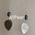 Wholesale black lip shell earring