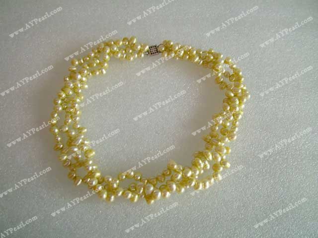 Dyed pearl necklace