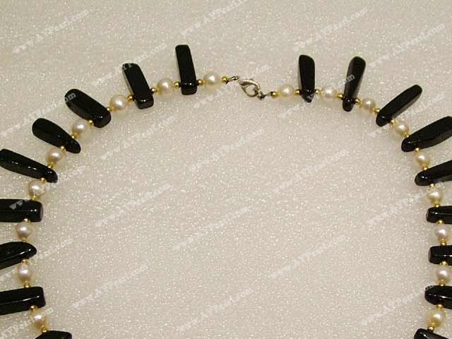 black rock pearl necklace