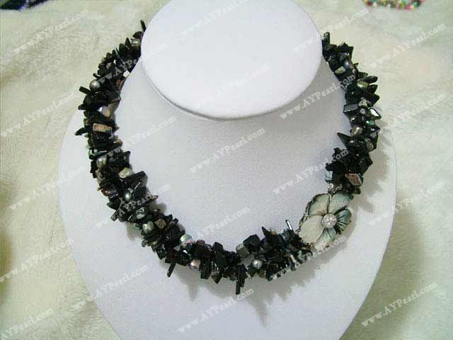 pärlor och svart agat halsband