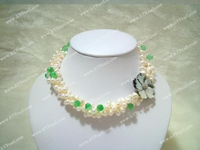 pearl green quartz necklace