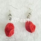 lacquer-carved earring