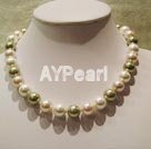 3-color seashell beads necklace