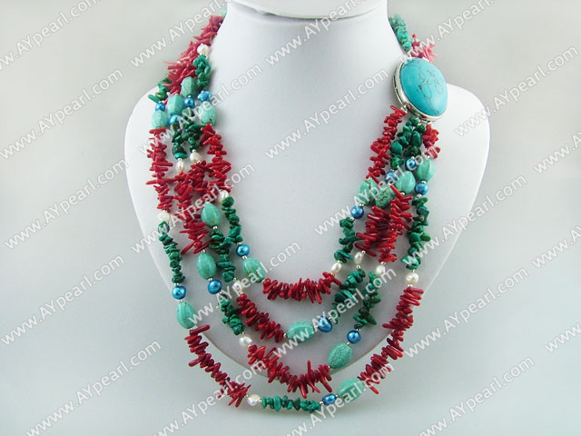 et perle de turquoise et collier de corail