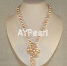 Seashell bead necklace