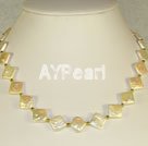 Wholesale Seashell bead necklace