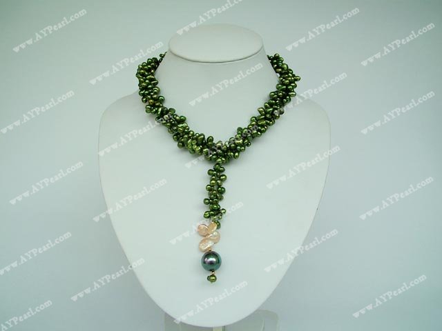 pearl necklace