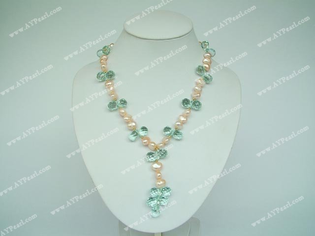 Pearl Crystal Necklace