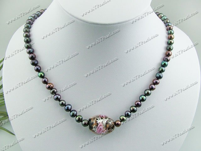 pearl necklace