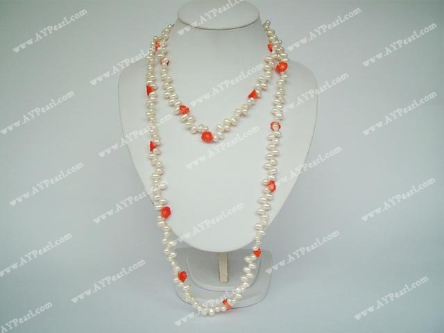 Coral Pearl Nacklace