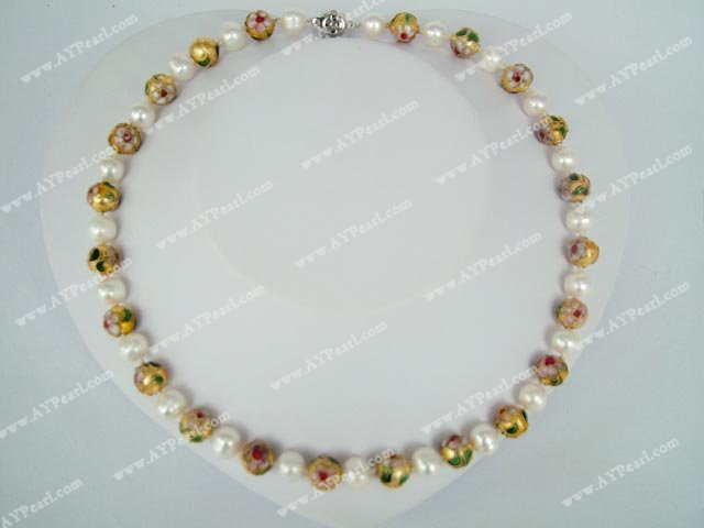 Pearl cloisonne perle neckalce