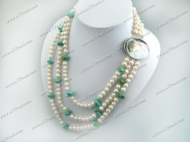 Turquoise collier de perles