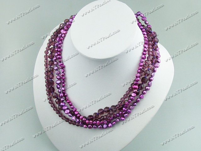 pearl necklace