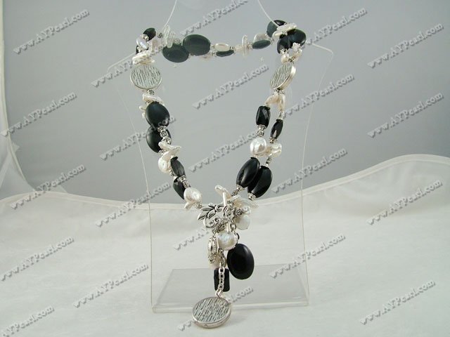 Wholesale Gemstone Jewelry-Biwa pearl black agate necklace