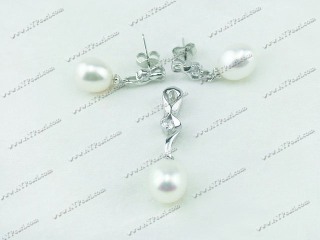 925 sterling silver pearl set