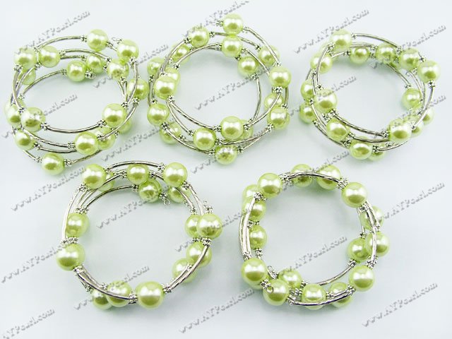 Acrylic manmade pearl bracelet