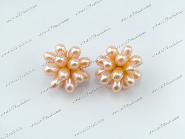 Lotus pearl earrings