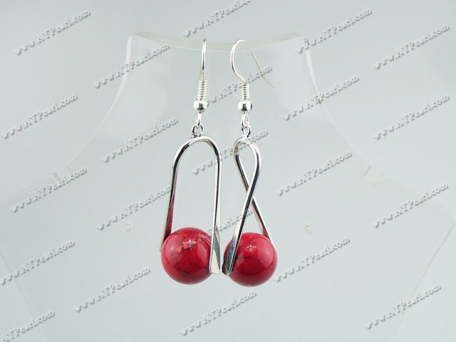 red alaqueca earrings