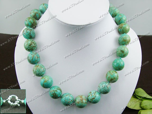 burst pattern turquoise necklace